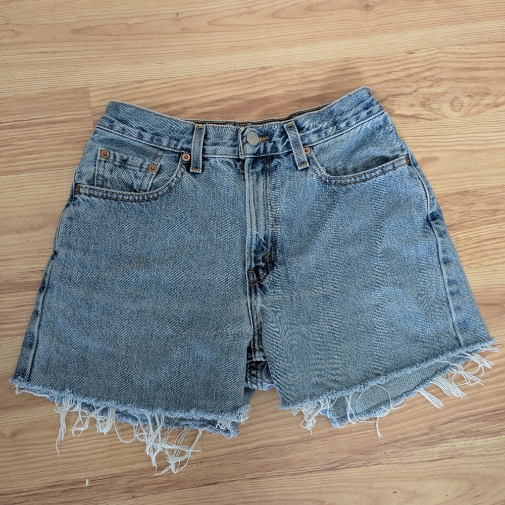 Vintage Levis Frayed Hem Women's Shorts size 6
